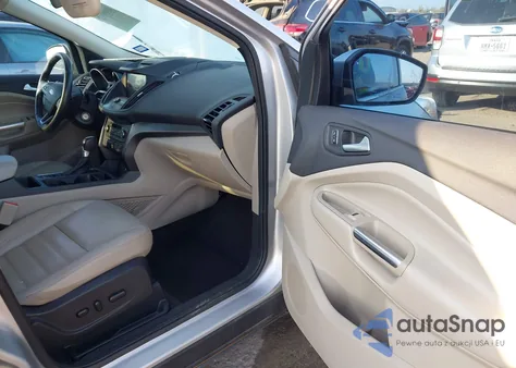 2017 Ford Escape Se из США, поврежденный, VIN 1FMCU0GD3HUD93230